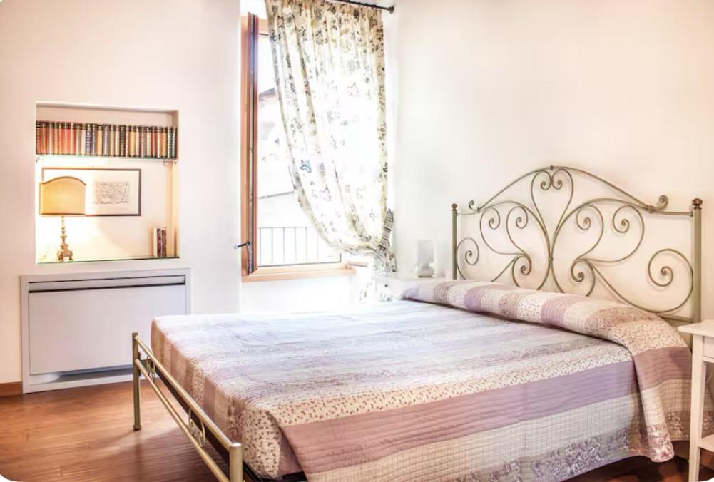 Alla Torre Del Barbarossa B&B Foresteria Mandello del Lario Eksteriør bilde