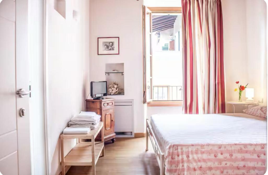 Alla Torre Del Barbarossa B&B Foresteria Mandello del Lario Eksteriør bilde