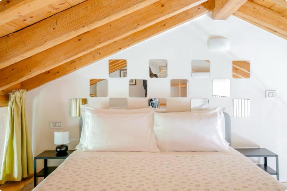 Alla Torre Del Barbarossa B&B Foresteria Mandello del Lario Eksteriør bilde